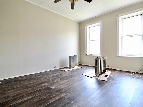 2nd image of 7116 68th St #2nd