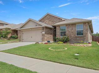 8209 Karole Dr, Fort Worth, TX 76120