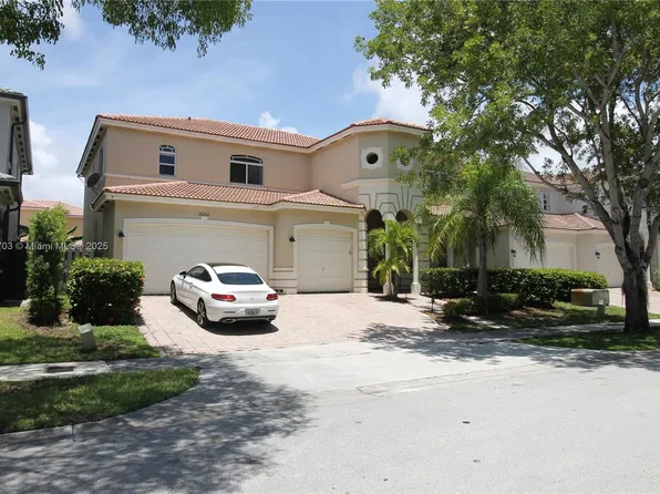 20732 SW 87th Ct, Cutler Bay, FL 33189
