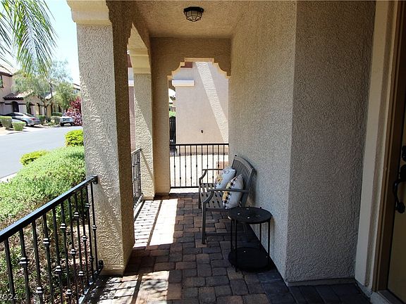 3rd image of 10120 Ocicat Ave