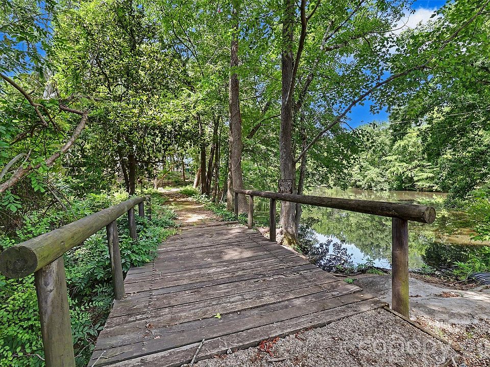 1st image of 6510 Sharon Hills Rd