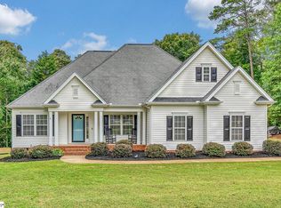 107 Galewood Dr, Greer, SC 29651