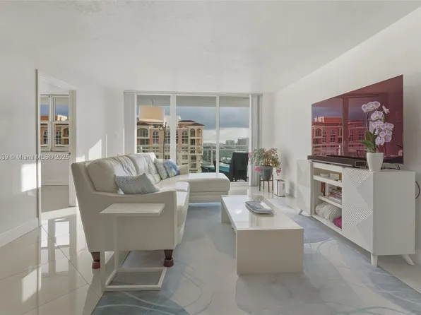 2030 S Ocean Dr APT 1810, Hallandale, FL 33009