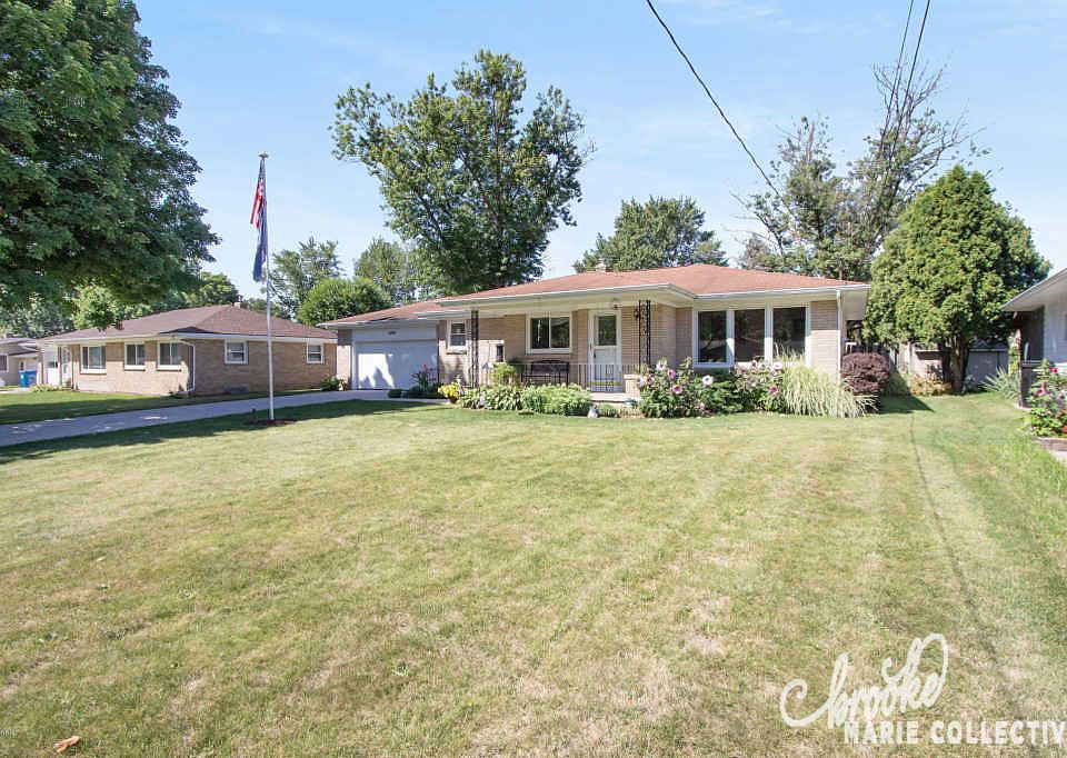 1st image of 4449 Curwood Ave SE