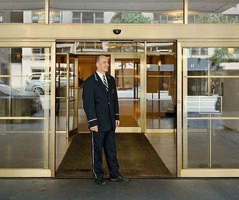 Rented by Luxury Property Group | media 18