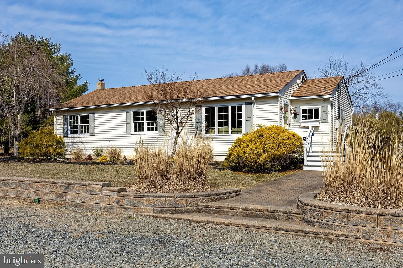 898 Pinehurst Rd photo 1