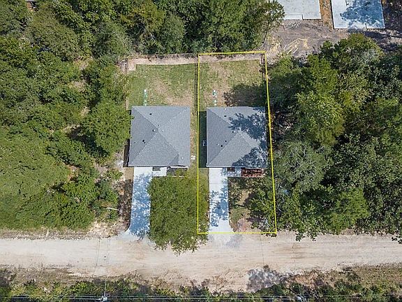 3rd image of 15788 Beechnut Dr
