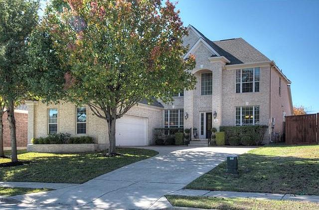 1st image of 3202 Luminoso Ln E