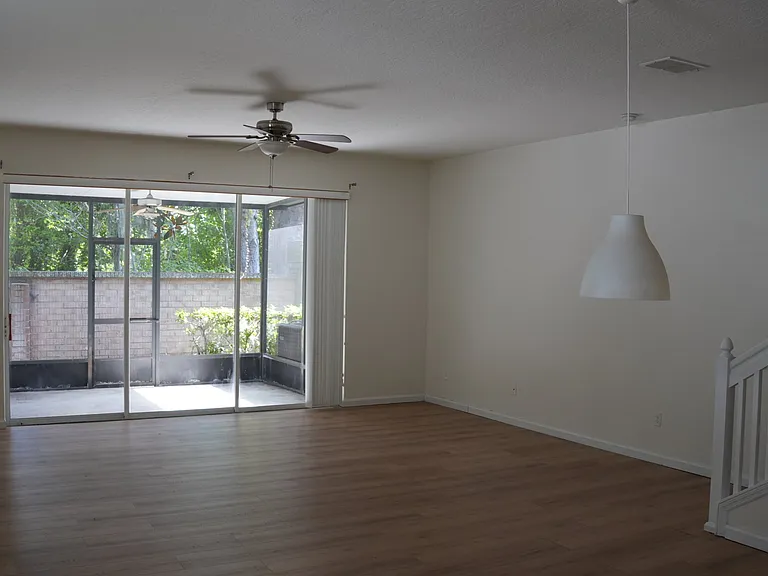 831 Enclair St — Photo 7