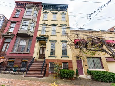 3 Elm Street, Albany, NY, 12202