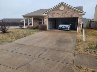 199 Harold Murphy Dr, Madison, AL 35756