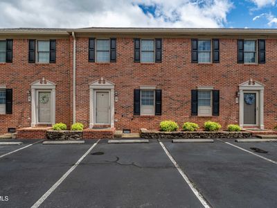 1107 E 8th Ave APT 4, Johnson City, TN, 37601