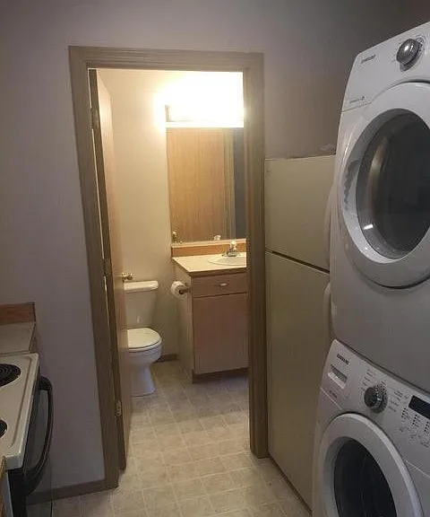 960 N Regal Ct #3 — Photo 9