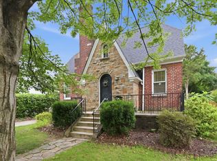 812 S Glebe Rd, Arlington, VA 22204