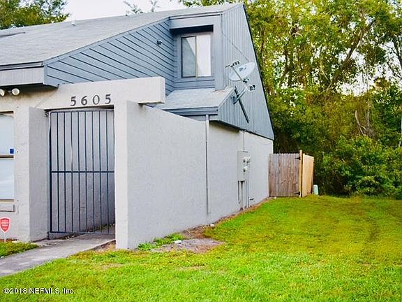 2nd image of 5605 Colony Pine Cir N