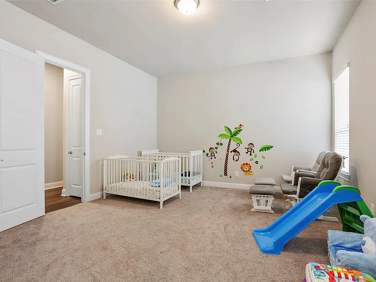 50 Wyatt Oaks Dr — Photo 24