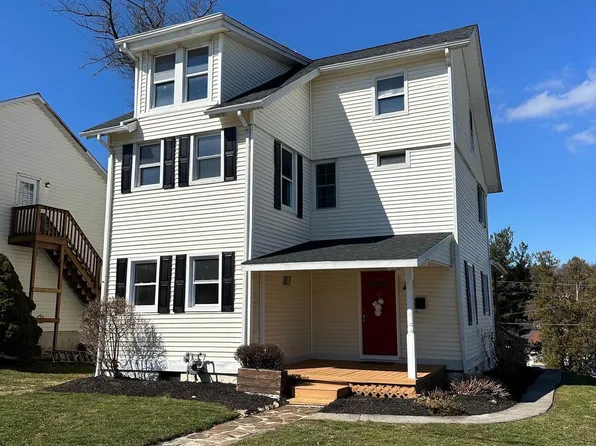 501 W 2nd Ave, Parkesburg, PA 19365