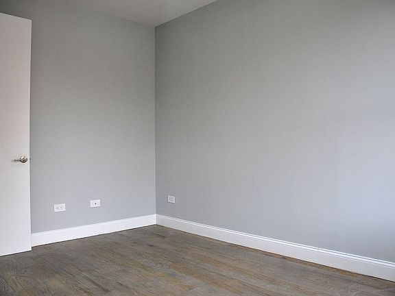 5th image of 310 E 25th St APT 2D