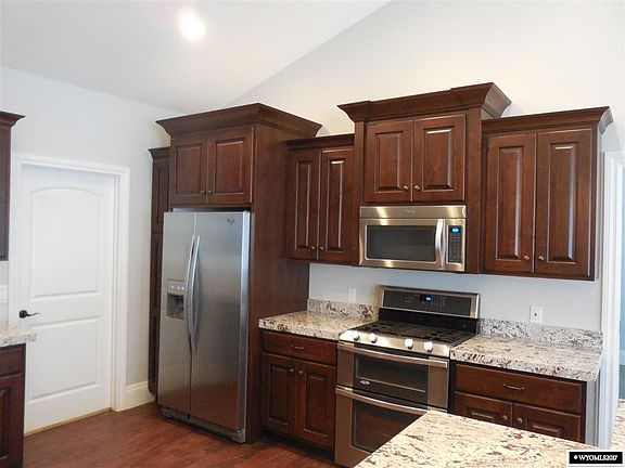 4th image of 3249 Temple Peak Dr