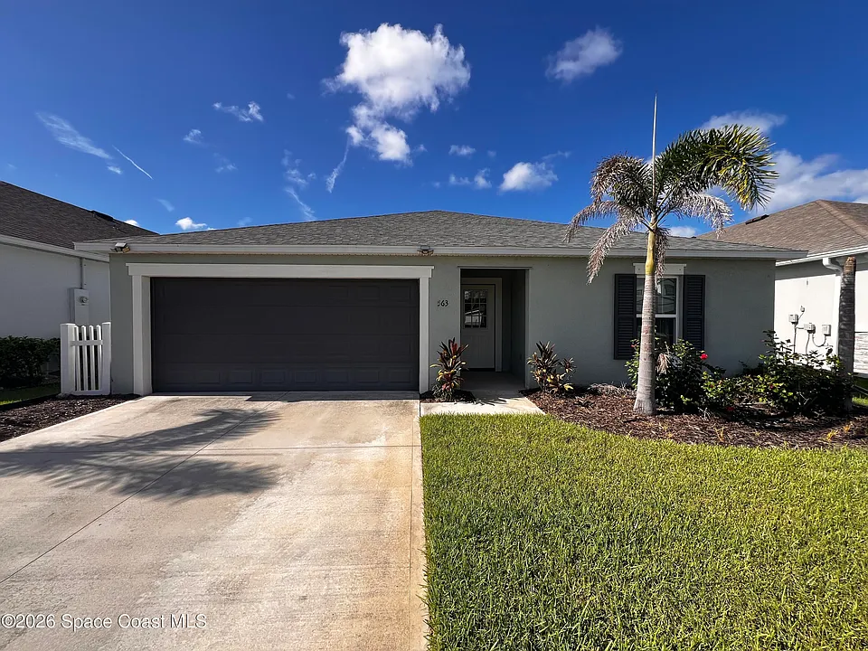 563 Corbin Cir SW