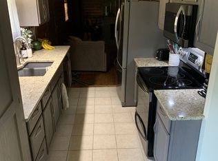 7 Circle Dr, Illiopolis, IL 62539