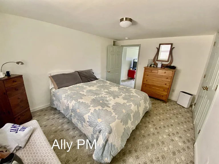 925 Henry Ave #B-1-1 — Photo 5