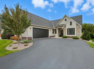 2310 Simply Living Ln, Hudson, WI 54016