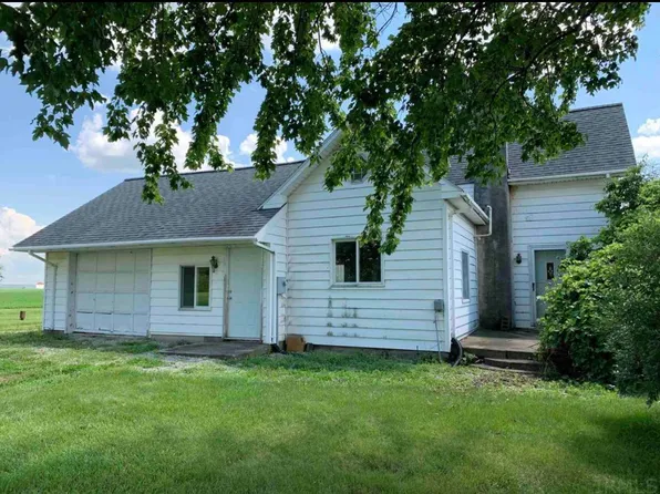1681 S Clark Rd, Markle, IN 46770