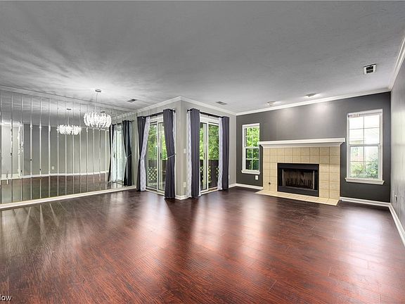 4th image of 1330 Cedarwood Dr APT B3