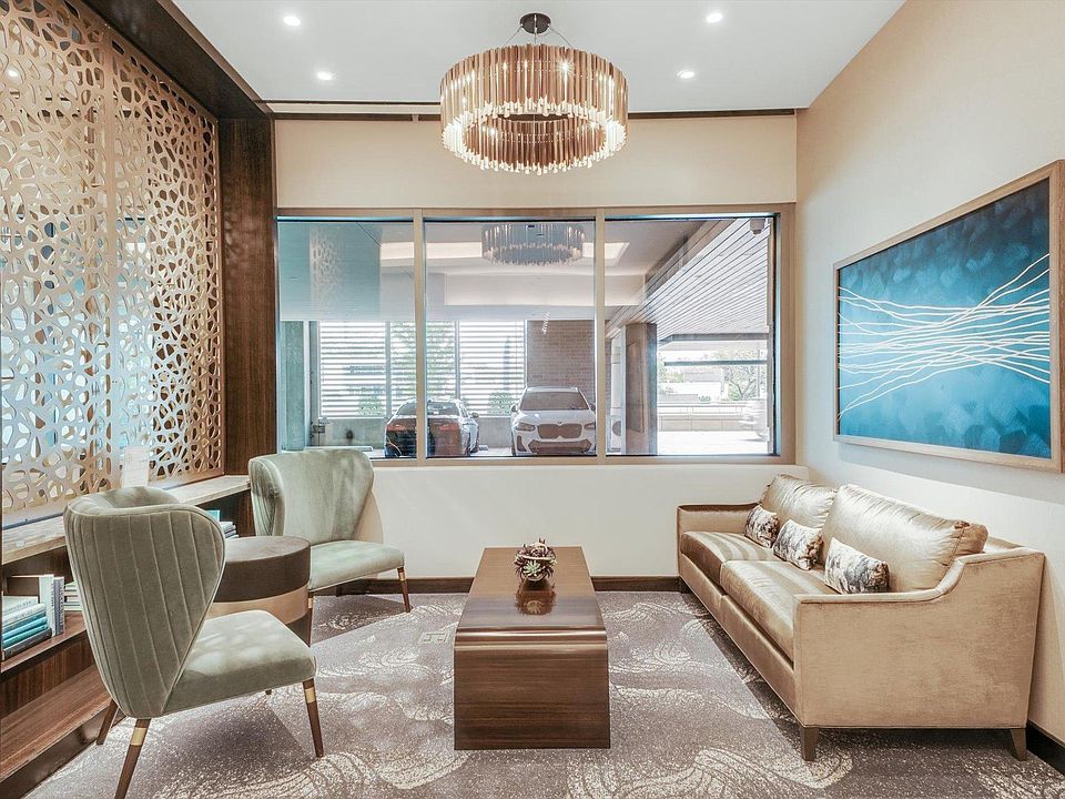 1st image of 3030 Oliver Ave #1605