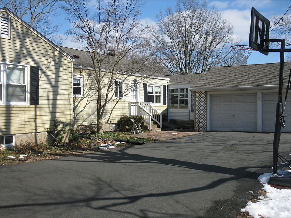 154 E Delaware Ave, Pennington, NJ 08534 Zillow