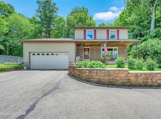 41 Albert Rd, Mountain Top, PA 18707