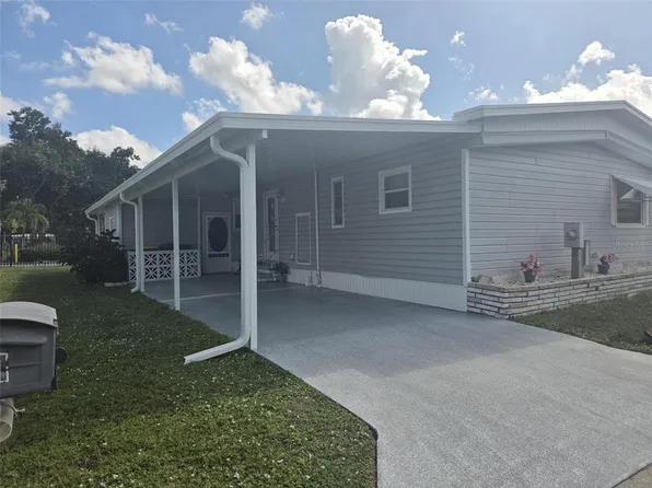 7 White Oak Ter, Sarasota, FL 34237