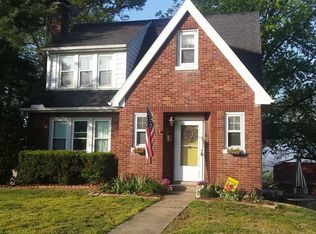 201 W Buena Vista St, Chester, IL 62233