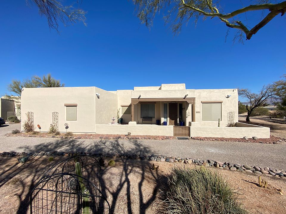 Freshly painted exterior.