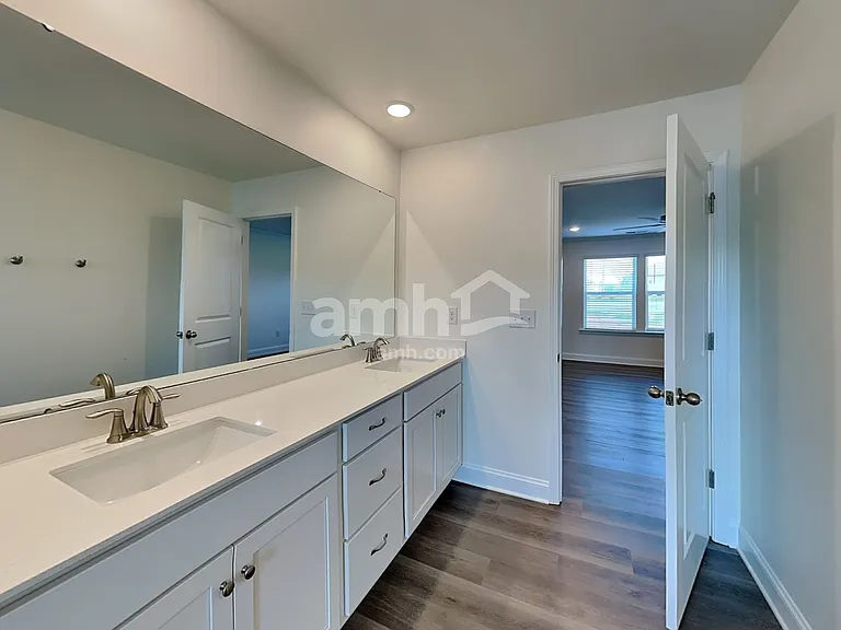 3504 Lincoln Heights Ln — Photo 13