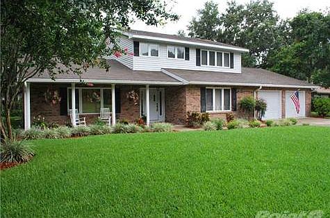 1st image of 1530 Regal Oak Dr