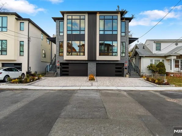 811 Jassamine Way, Fort Lee, NJ 07024