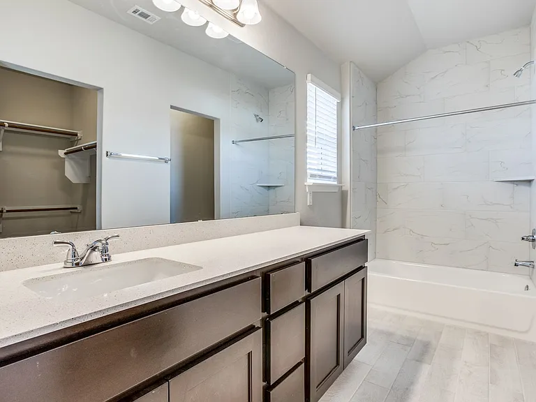 146 White Dunes Dr — Photo 20