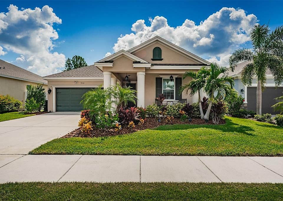 1st image of 934 Molly Cir