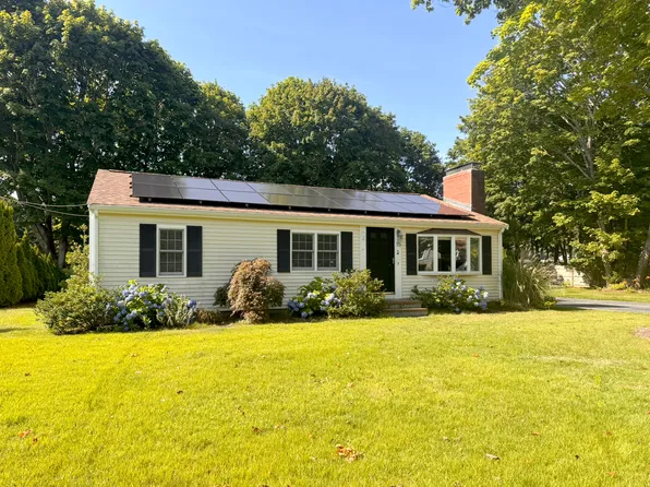 15 Bonito Ave, East Falmouth, MA 02536