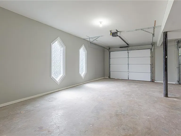 409 Arnold Rd — Photo 34