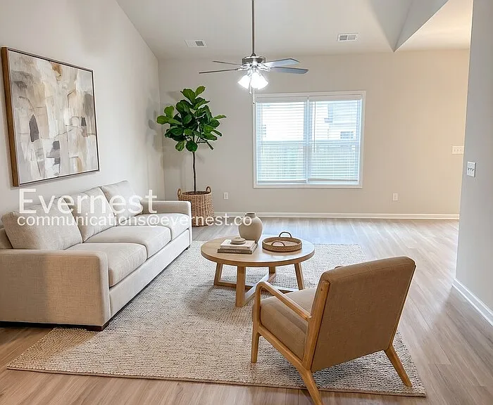 104 Culver St — Photo 2