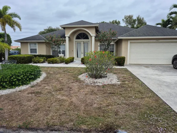 791 SW Dolores Avenue, Port St Lucie, FL 34983