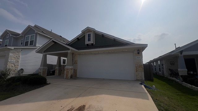 1st image of 313 Gaida Loop