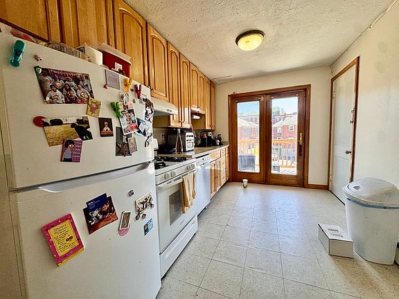 5th image of 1722 Commonwealth Ave APT 5