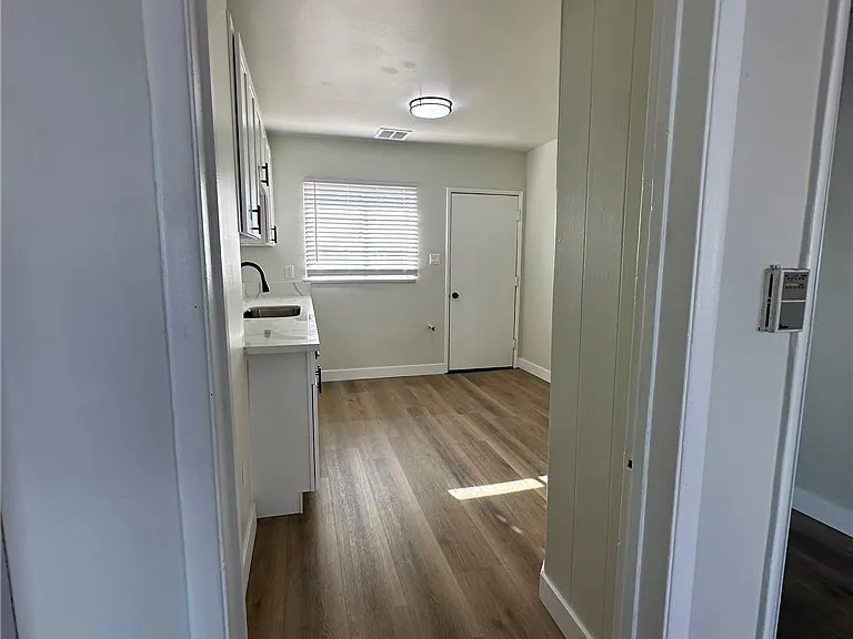 4140 W Slauson Ave #5 — Photo 3