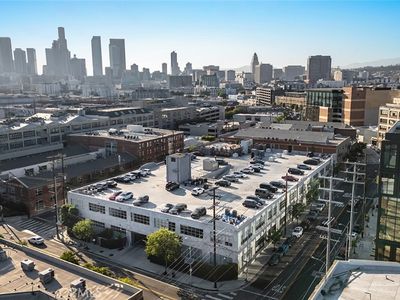 530 Molino St APT 202, Los Angeles, CA, 90013