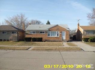 18560 Morningside Ave, Eastpointe, MI 48021
