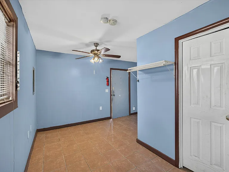 3401 Ennis St #H — Photo 4